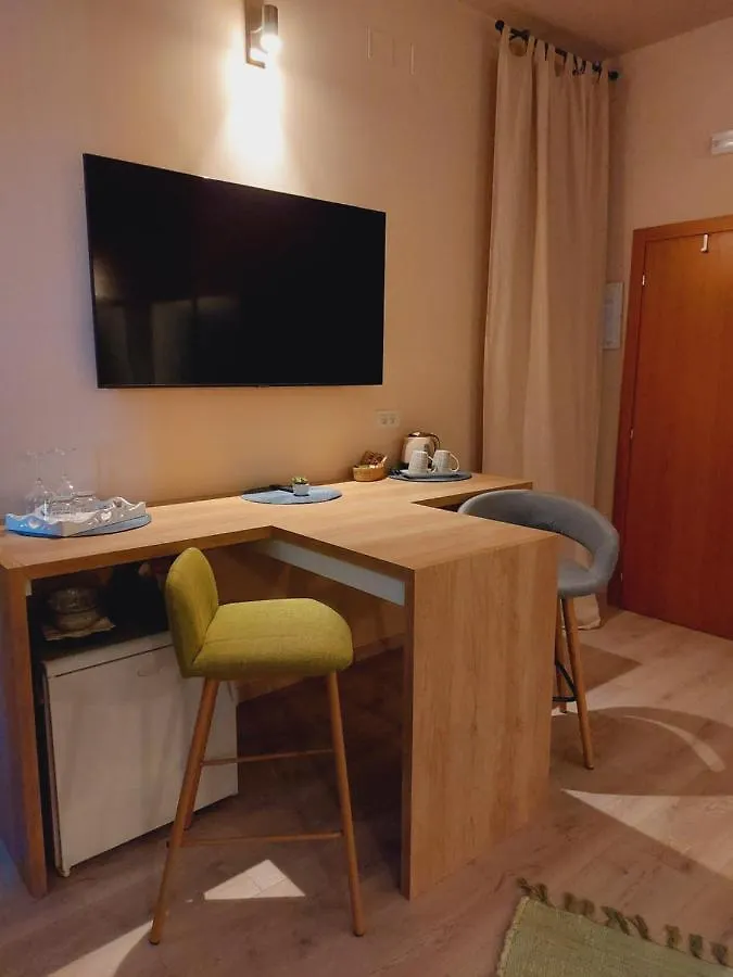 Room And Apartments Antea Rovinj Guest house