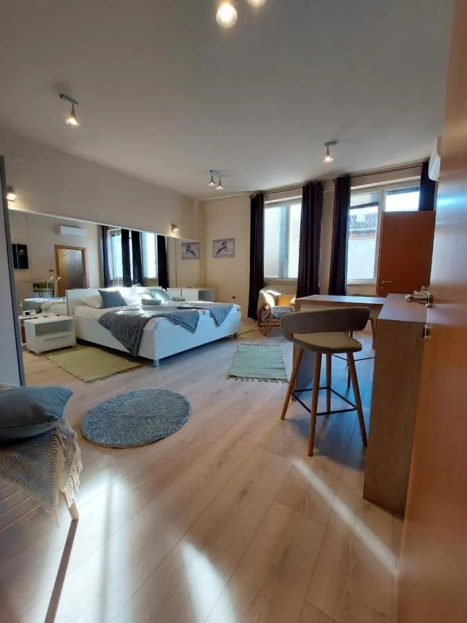Room And Apartments Antea Rovinj Guest house
