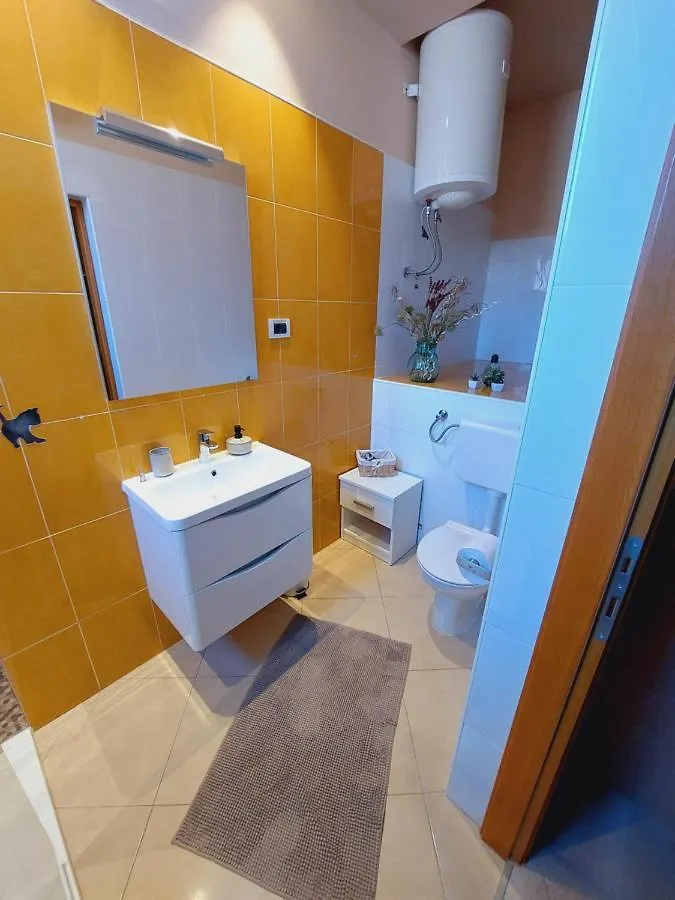 Guest house Room And Apartments Antea Rovinj