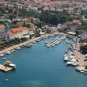 rezervirajte ovdje