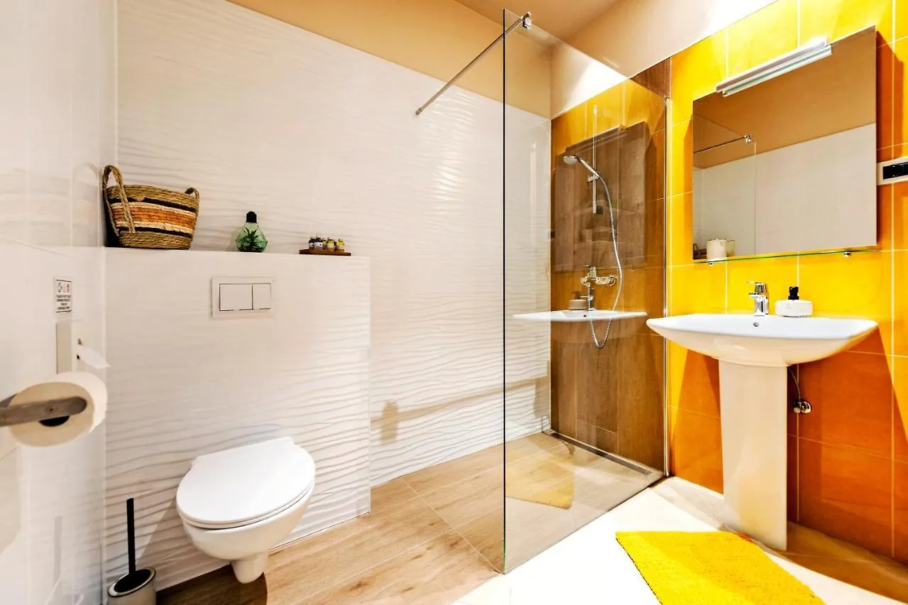 Room And Apartments Antea Rovinj Guest house